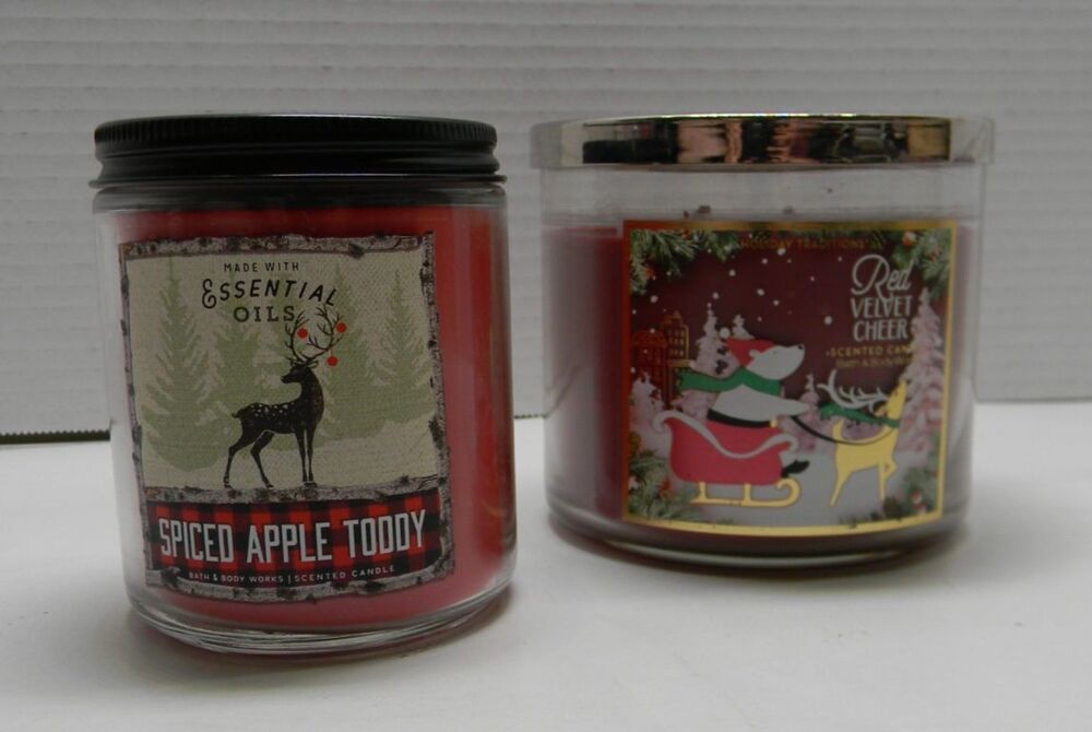 Bath & Body Works Candle Red Velvet Cheer Spiced Apple Toddy UNUSED